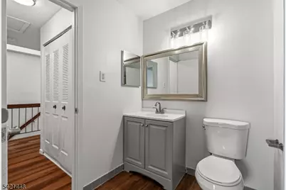 8401 Hana Rd, Edison Twp., NJ 08817 - Photo 25