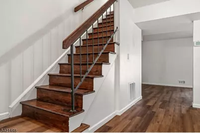 8401 Hana Rd, Edison Twp., NJ 08817 - Photo 17