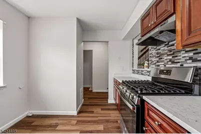 8401 Hana Rd, Edison Twp., NJ 08817 - Photo 5