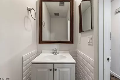 8401 Hana Rd, Edison Twp., NJ 08817 - Photo 11