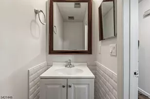 8401 Hana Rd, Edison Twp., NJ 08817 - Photo 11