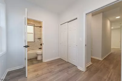 105 Coolidge St, Irvington, NJ 07111 - Photo 9