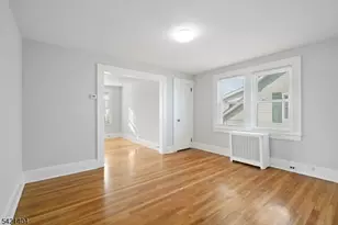 23 Meeker Pl Unit, Millburn, NJ 07041 - Photo 5