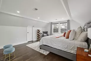 306 Minute Arms Rd, Union Township, NJ 07083 - Photo 17