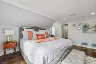 306 Minute Arms Rd, Union Township, NJ 07083 - Photo 19