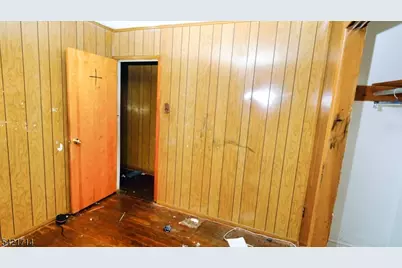 18 Dexter St, Trenton, NJ 08638 - Photo 15