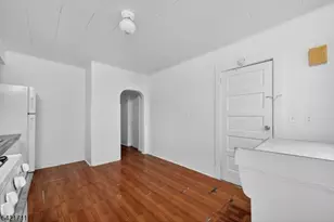 187 Joyce Kilmer Ave, New Brunswick, NJ 08901 - Photo 11