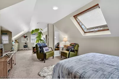 200 Rambler Ave, New Milford, NJ 07646 - Photo 7