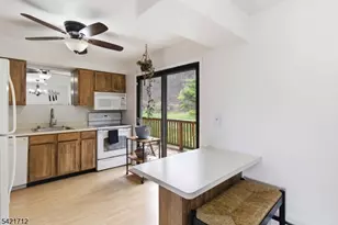 6 Great Gorge Terrace, Vernon Twp., NJ 07462 - Photo 5