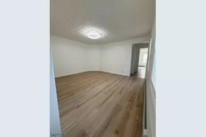 124 Stone St, Newark, NJ 07104 - Photo 7