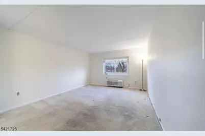 310 Lookout Ave #304, Hackensack, NJ 07601 - Photo 7