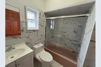 139 Clifton Ave #1, Newark, NJ 07104 - Photo 5