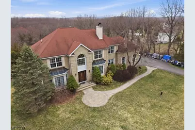 15 Dana Dr, Andover Township, NJ 07848 - Photo 3