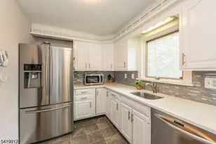 86 Deerfield Rd, West Caldwell, NJ 07006 - Photo 7