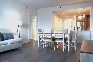 1 Carriage City Plz, Rahway, NJ 07065 - Photo 7