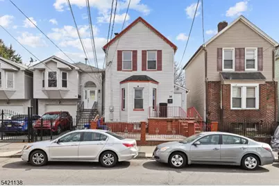 16 Hinsdale Pl, Newark, NJ 07104 - Photo 1