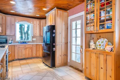 1635 Union Valley Rd, West Milford, NJ 07480 - Photo 13