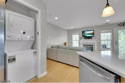 266 Old Farm Dr, Allamuchy Township, NJ 07838 - Photo 27