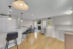 266 Old Farm Dr, Allamuchy Township, NJ 07838 - Photo 13