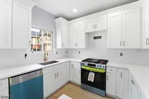 704 Green Ln, Union Township, NJ 07083 - Photo 3