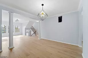 704 Green Ln, Union Township, NJ 07083 - Photo 11