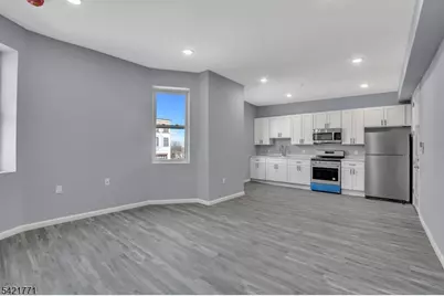 155 Clifton Ave, Newark, NJ 07104 - Photo 11
