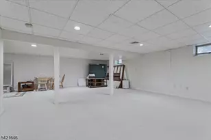 15 Crossing Dr, Mount Olive, NJ 07836 - Photo 25