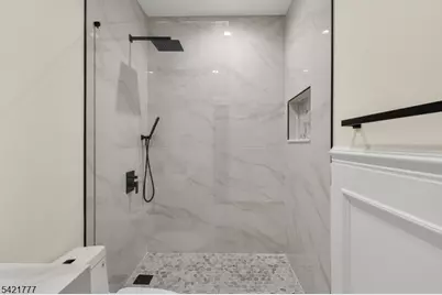 6 E Knollwood Rd, Edison, NJ 08817 - Photo 47