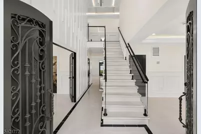 6 E Knollwood Rd, Edison, NJ 08817 - Photo 7