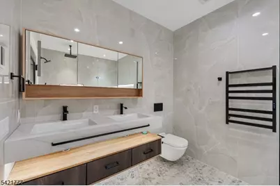 6 E Knollwood Rd, Edison, NJ 08817 - Photo 31