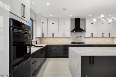 6 E Knollwood Rd, Edison, NJ 08817 - Photo 23