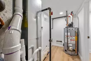 510 Halsted St, East Orange, NJ 07018 - Photo 21