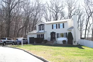 72 Orben Dr, Roxbury Township, NJ 07850 - Photo 1