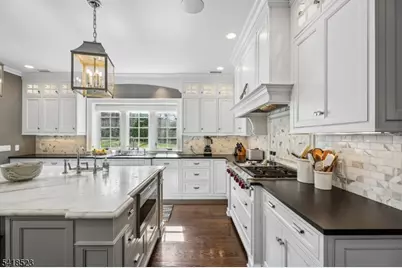 30 Robert Dr, Millburn Twp., NJ 07078 - Photo 19