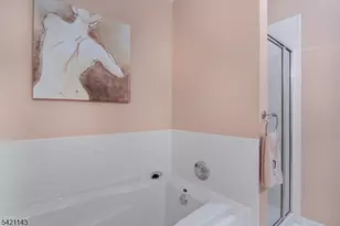 8 Russell Ct, Montville Township, NJ 07045 - Photo 25