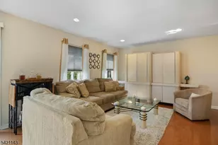 8 Russell Ct, Montville Township, NJ 07045 - Photo 5