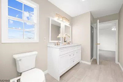 10 Blue Cliff Dr, Clinton Township, NJ 08833 - Photo 31