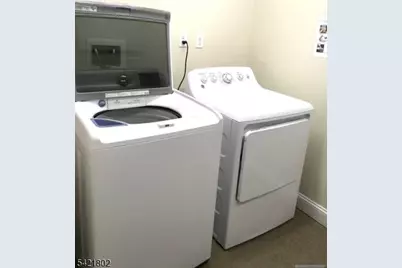 237-241 Closter Dock Road #5, Closter, NJ 07624 - Photo 3