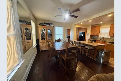 85 Laventhal Ave, Irvington, NJ 07111 - Photo 5