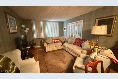 316 Prospect Ave #7E, Hackensack, NJ 07601 - Photo 3