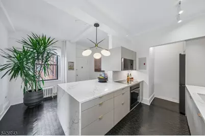 375 Mt Prospect Ave #6DW, Newark, NJ 07104 - Photo 13