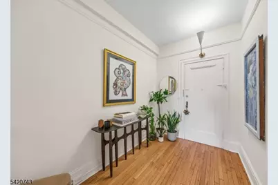 375 Mt Prospect Ave #6DW, Newark, NJ 07104 - Photo 5