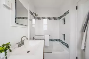 375 Mt Prospect Ave, Newark, NJ 07104 - Photo 19