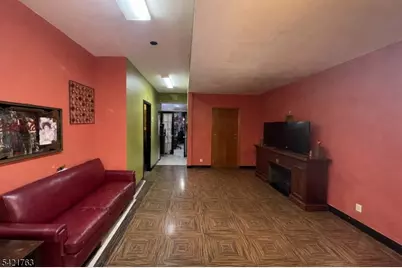 220 Bloomfield Ave, Montclair, NJ 07042 - Photo 5