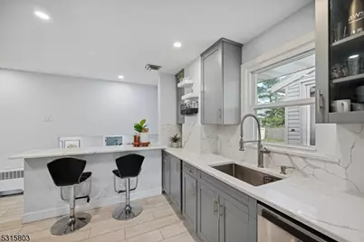 16 Hickory Rd, West Orange Township, NJ 07052 - Photo 15