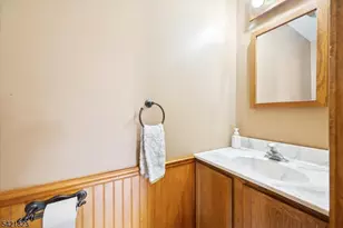 8 Mendham Ave, Morris Township, NJ 07960 - Photo 9