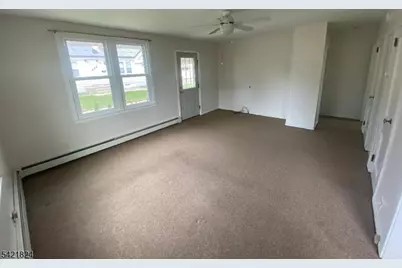 15 Claverack Rd, Clifton, NJ 07013 - Photo 3