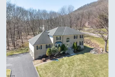 17 Pleasant Village Dr, Roxbury Township, NJ 07876 - Photo 45