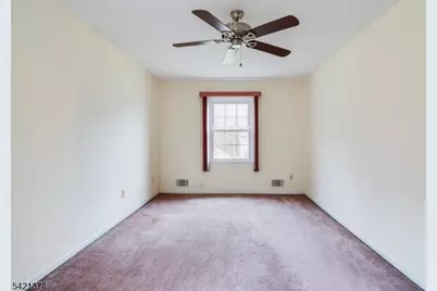 17 Pleasant Village Dr, Roxbury Township, NJ 07876 - Photo 31