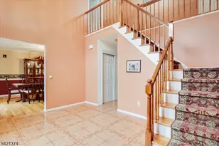 17 Pleasant Village Dr, Roxbury Township, NJ 07876 - Photo 5